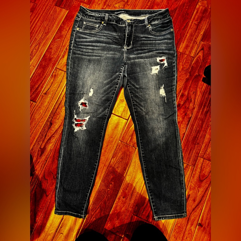 Maurices Distressed Dark Wash Jeans with Red Patch Details